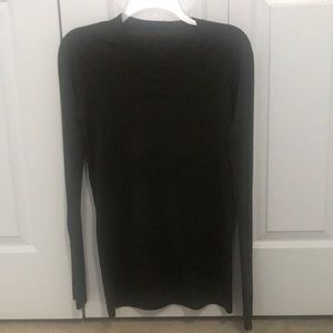 Women’s “Swiftly Tech LS Crew”